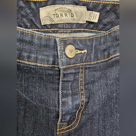 Torrid Relaxed Boot Jean Size 22S - Picture 5 of 5